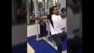 Watch heavy chest work out Video