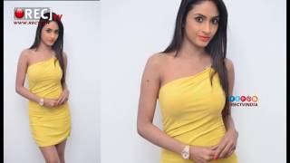 Watch Pooja Sri Stills - Latest film gallery updates Video