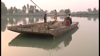 Watch Villagers nearby the Border in Ferozepur face severe currency crises, no bank in the village Video