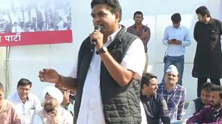 Watch Aap Minister Kapil Mishra Addressing people on the Issue of Demonetisation at Central park Video