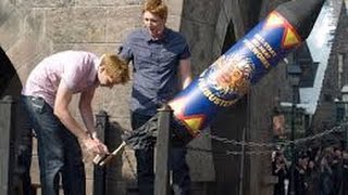 Watch Biggest Firework rocket in the world Video