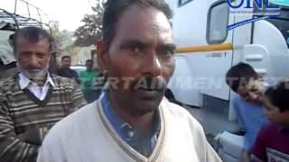 Watch gurdaspur roads ki haalat kharaab sadak ko lekar pardarshan aur rosh Video