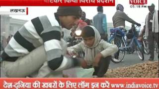 Watch Unique Protest against Currency Notes Demonetization Video