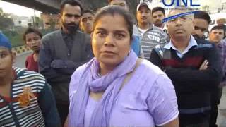 Watch bmc chowk mein snatching ki vaardaat jalandhar mein naakebandi ke bawjood lootere active Video