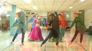 Watch Bole Chudiyan (Kabhi Khushi Kabhi Gum) Devesh Mirchandani with Ajanta in Cali Video