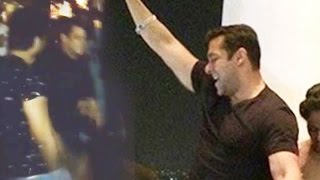 Watch Salman Khan DANCES With Sushant Rajput At His Birthday Party | Panvel Farmhouse Video