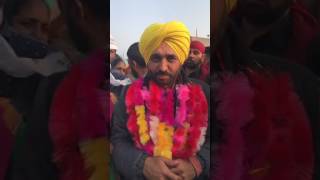 Watch BHAGWANT MAAN LIVE JALALABAAD WITH GIRLS Video