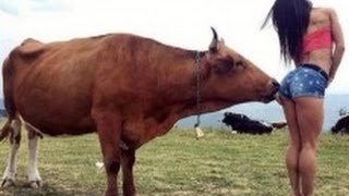 Watch Beautiful women stunning video - Viral funny video Video