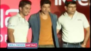 Watch ZETC Bollywood Ab Tak 05 Sept 2013 17sec Farhan Akhtar was present for the Launch of the Intex Video