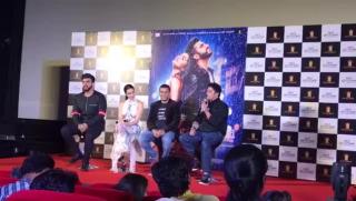 Watch Arjun Kapoor, Shraddha Kapoor, Mohit Suri at Half Girlfriend Trailer Launch | SpotboyE Video