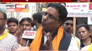 Watch india voice correspondent talk with candidate ajay jain Video