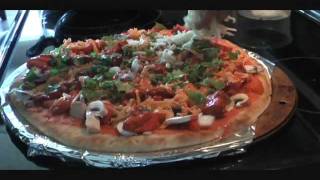 Watch Superbowl Snack : Tandoori Chicken Pizza recipe Video