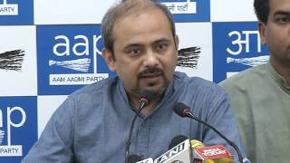 Watch Aam Aadmi Party Salutes Matyr of Sukma Naxal Attack Video