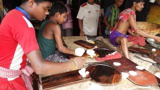 Watch INDIAN STREET FOOD - KOLKATA BENGALI STREET FOOD Video