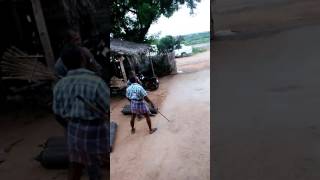 Watch Tamil funny video ( I am waiting) Video