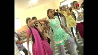Watch Awesome Dance Performance | India whats app funny videos Video