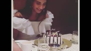 Watch Sonam Kapoor Birthday Celebration Special Surprise - Cake Cutting Video