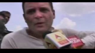 Watch Na kisaano ka karza maaf karte hain,na bonus dete; bas goliyaan dete hain: Rahul Gandhi in Mandsaur Video