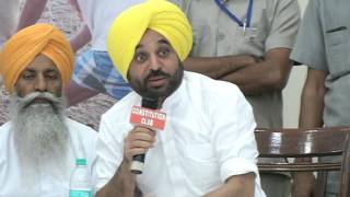 Watch Aap Leader Bhagwant Maan Addresses Farmer Representatives at National Farmers Conclave Video