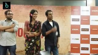 Watch Nawazuddin On Kissing Sean With Bidita Bag - Says I was Narvous Video