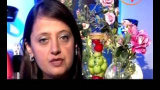 Watch Home Remedies For Beauty- How To Get Rid Of Moles/Freckles/Skin Tags - Pooja Goel(Beauty Expert) Video