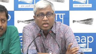 Watch Aap Leader Ashutosh Briefs Media on the issue of Panama Papers Video