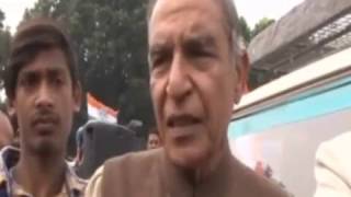 Watch Congress Protest at Chandigarh against MC Elections Results Video