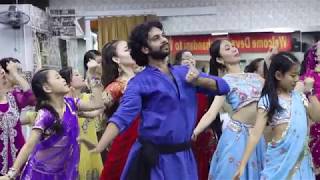 Watch Kajra Re with Devesh in Zhuhai, China 2017 Workshop Video