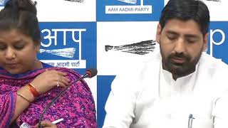 Watch à¤¬à¥€à¤œà¥‡à¤ªà¥€ à¤•à¥€ à¤à¤• à¤”à¤° à¤¨à¤¿à¤—à¤® à¤ªà¤¾à¤°à¥à¤·à¤¦ à¤¨à¥‡ à¤•à¥€ à¤¸à¤°à¤•à¤¾à¤°à¥€ à¤•à¤°à¥à¤®à¤šà¤¾à¤°à¥€ à¤¸à¥‡ à¤®à¤¾à¤°à¤ªà¥€à¤Ÿ Video