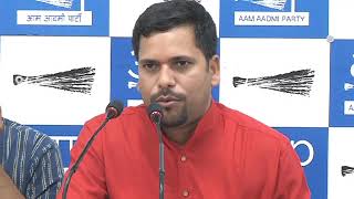 Watch Aap MLA Sanjeev Jha Briefs Media on the Corruption of PWD Secretary Video