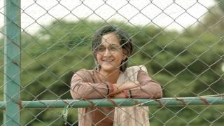 Watch #MomBeAGirlAgain | #HappyMothersDay New ad 2017 Video