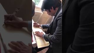 Watch Pawan Kalyan visited Dr  B R  Ambedkar memorial before going to the london award ceremony Video