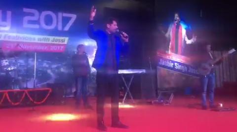 Watch Jasbir Jassi Performing on Delhi Day Celebration at 37th India International Trade Fair 2017 Video