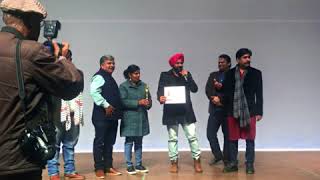 Watch Kanwal Preet Wins Best Actor Award for ZUBAAN at  HIFF 2017 Haryana International Film Festival 2017 Video