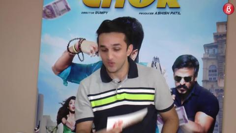 Watch The Short Talk - Riteish and Vivek On Why They Couldn't Get Piggy Chops For Bank Chor Video