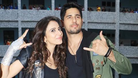 Watch Aiyaary Team At Pillai College Festival - Sidharth Malhotra, Rakul Preet Sing Video