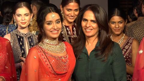 Watch Shraddha Kapoor Walks For Anita Dongre At The Wedding Junction Show Video