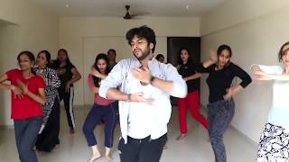 Watch Sharara Sharara - Mehboob mere (item songs) Devesh Mirchandani Video