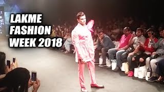 Watch Karan Singh Grover Ramp Walk At Lakme Fashion Week 2018 | LFW 2018 Video