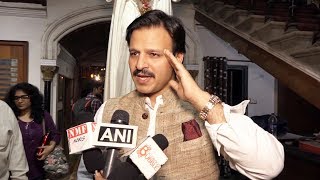 Watch Vivek Oberoy Attend Kala Kala Ghoda Arts Festival 2018 Video