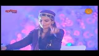 Watch Sunle Oh Jane Wale Maiya Rani Ke Dware | Live | Twinkle Sharma - AP Films Video