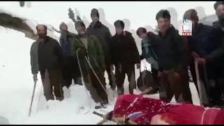 Watch Soldier braves snow, biting cold for five days to bury mother in Kashmir village Video