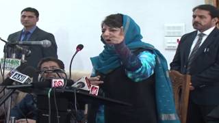 Watch Only Modi can heal J&K's wounds: Mehbooba Mufti Video