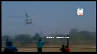 Watch Maharashtra CMâ€™s helicopter crash-lands, Devendra Fadnavis safe Video