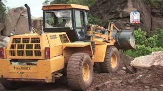 Watch Jammu Srinagar national highway closed for traffic due to landslides Video