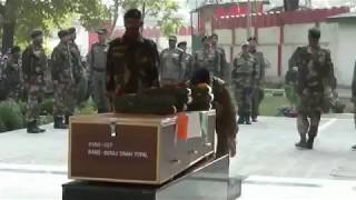 Watch Army pays tribute to 2 soldiers martyred in Pulwama encounter Video