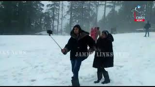 Watch Patnitop Experiences Its First Snowfall Of The Season Video
