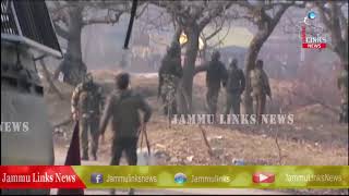 Watch Clashes erupt in Pinjura Shopian after forces launch search operation Video