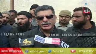 Watch JK govt orders probe after Jhelum embankment caves in Video