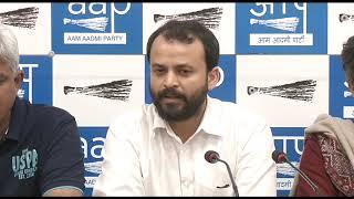 Watch Aap Leader Ashish Khetan Briefs on how mob of people heckled him & Minister Imran Hussian at Sect Video